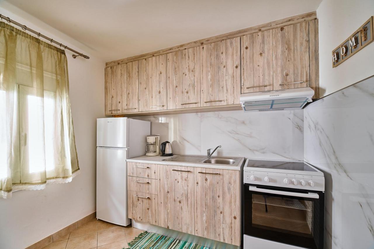 Ekavi Apartment كيساموس المظهر الخارجي الصورة